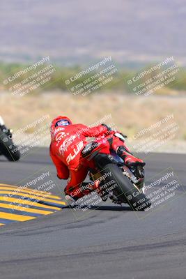 media/Oct-09-2022-SoCal Trackdays (Sun) [[95640aeeb6]]/Turn 14 Backside (1125am)/